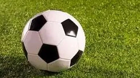 关晓彤新头像引热议，疑似回应与鹿晗关系：未分手，你气不气？